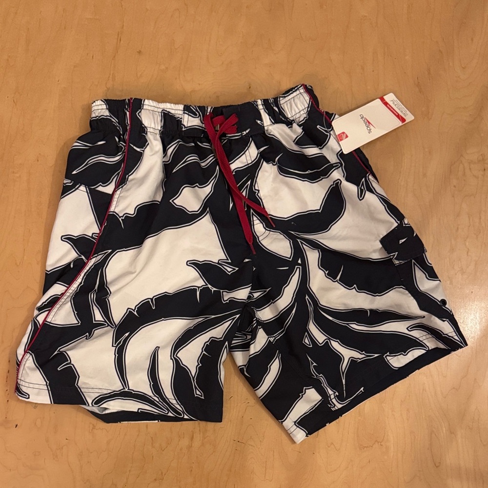 Nautica Men's Navy Blue and White Leaf Board Shorts